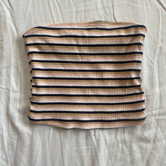 Hollister Women's Stripped Strapless Tube Top Size XS good condition - Picture 1 of 2